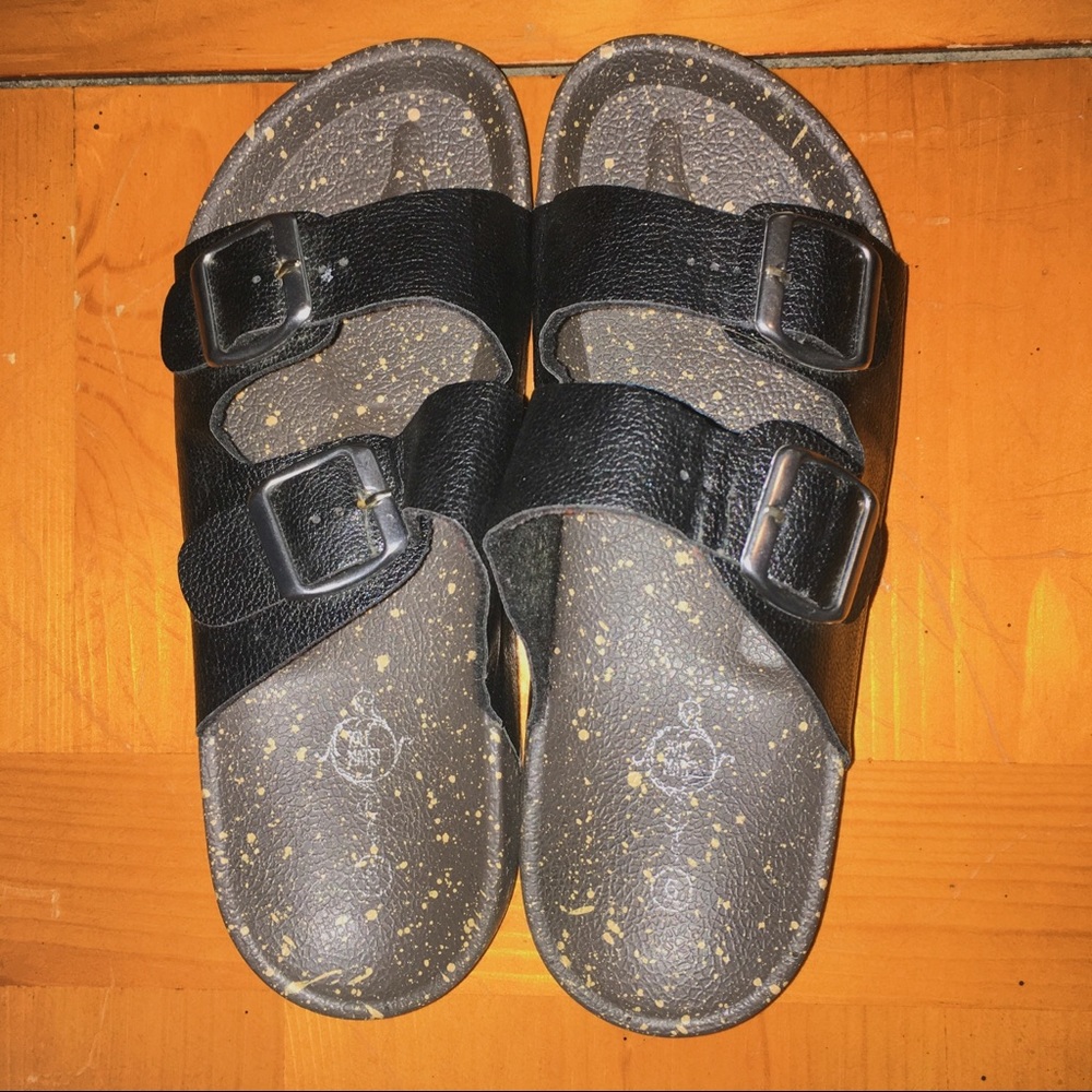 Black buckle shoes